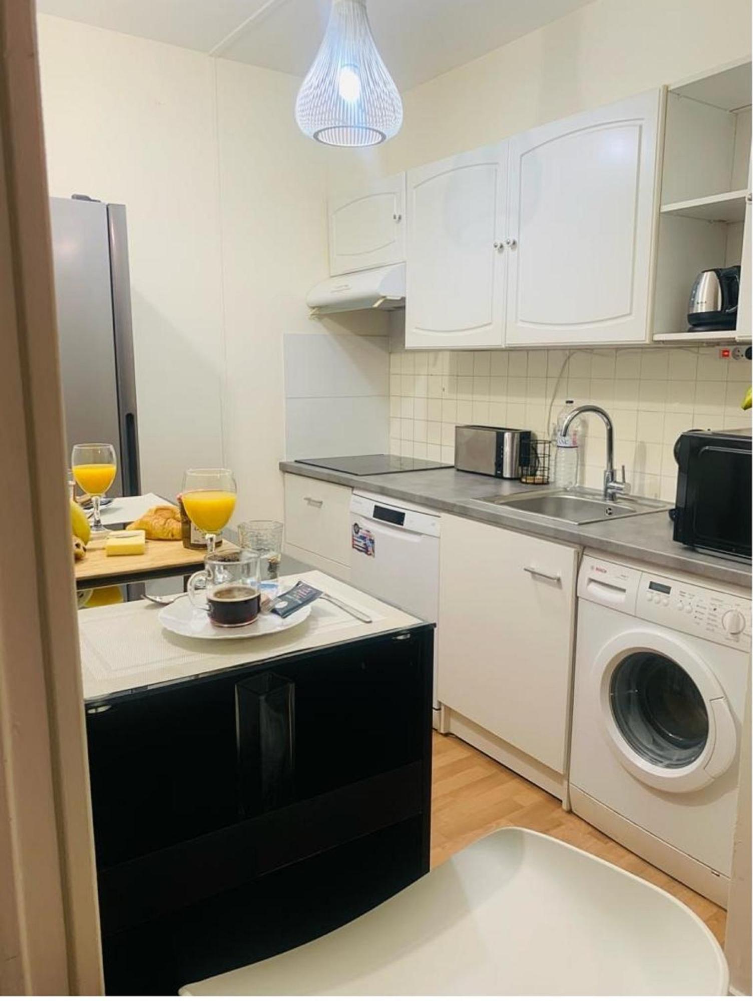 Appartement Calme Et Chaleureux Proche De Paris Курбевуа Екстер'єр фото